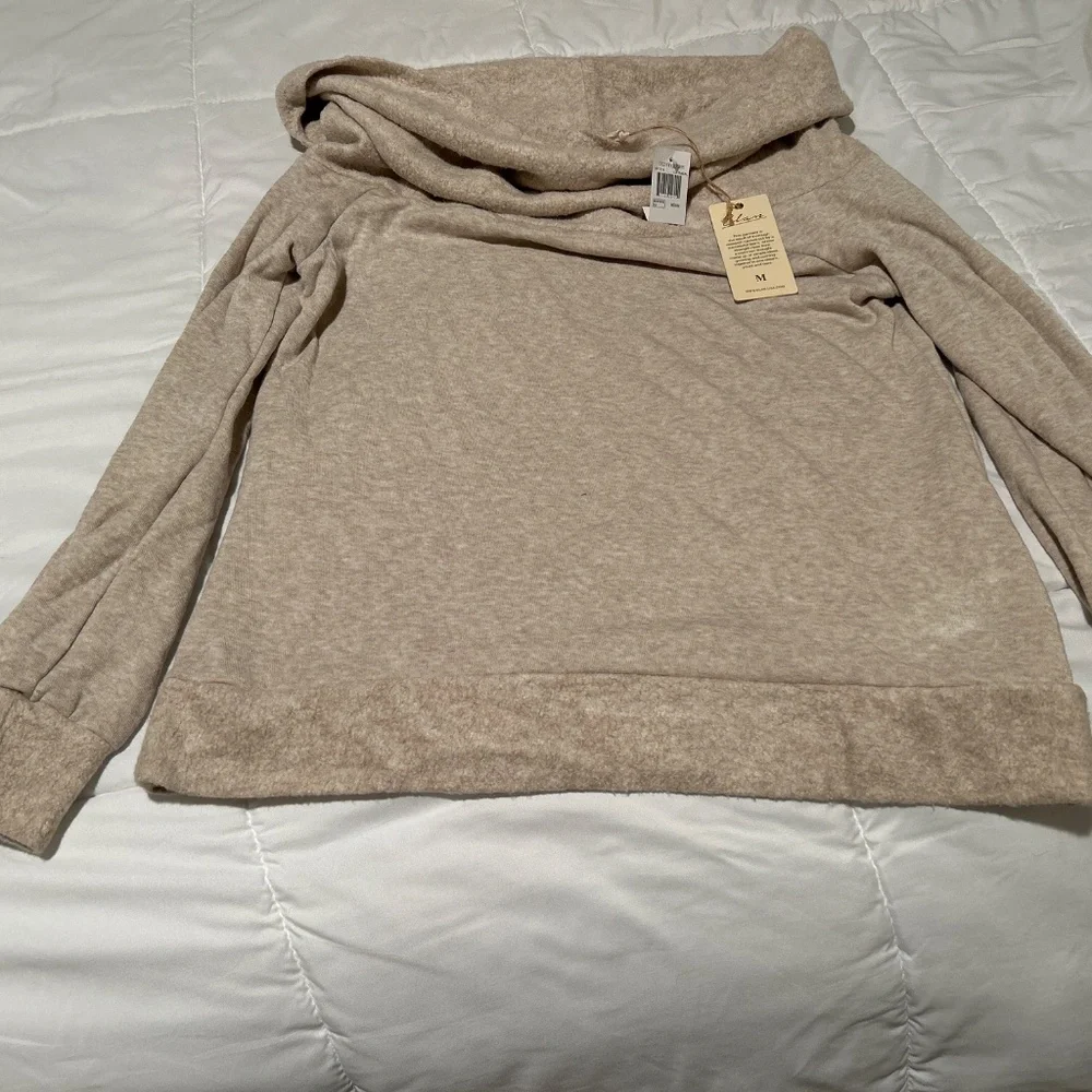 Sweater - Picture 2 of 2